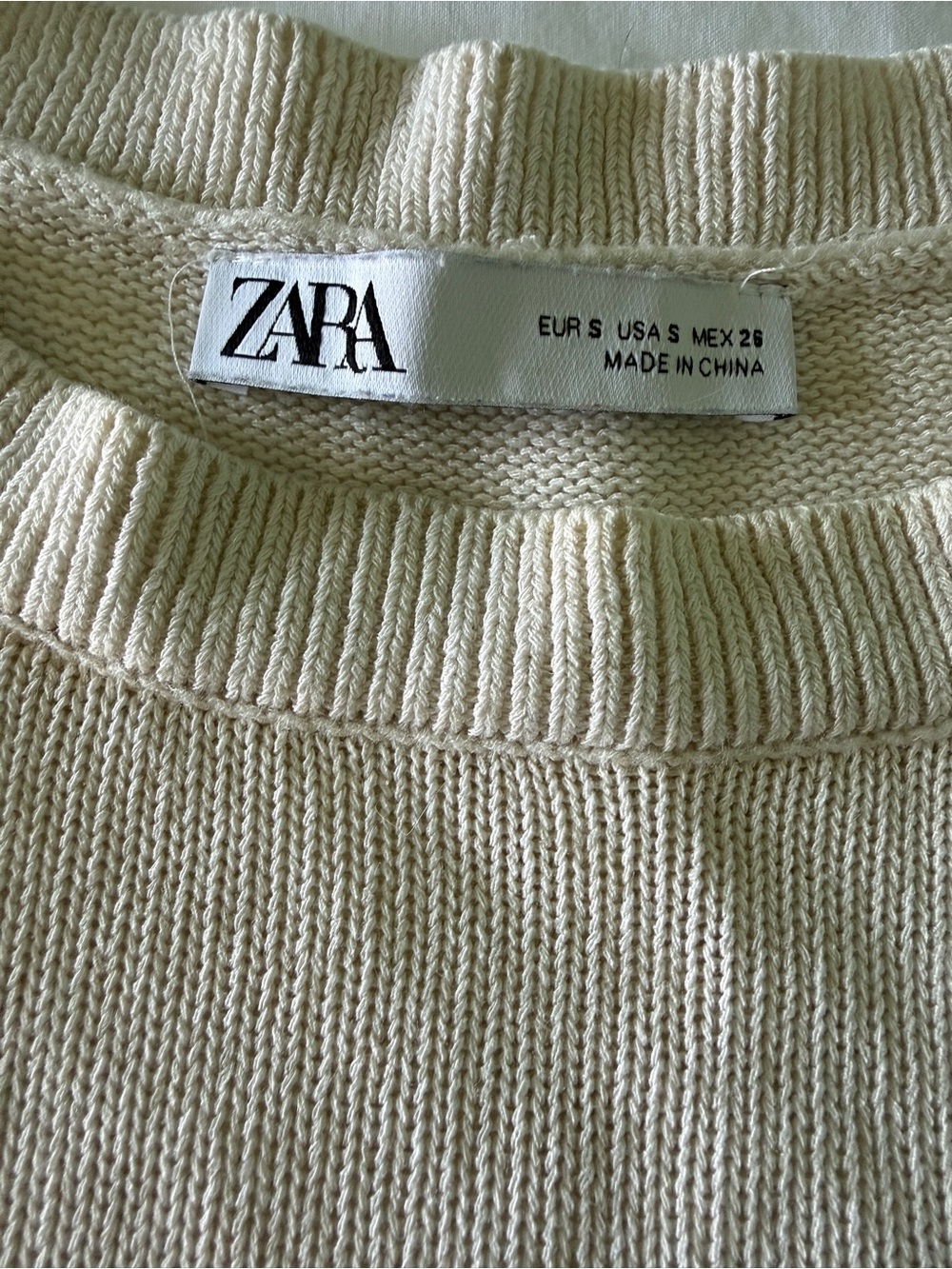 Zara Cream Ribbed Knit Sweater Top - Picture 2 of 3